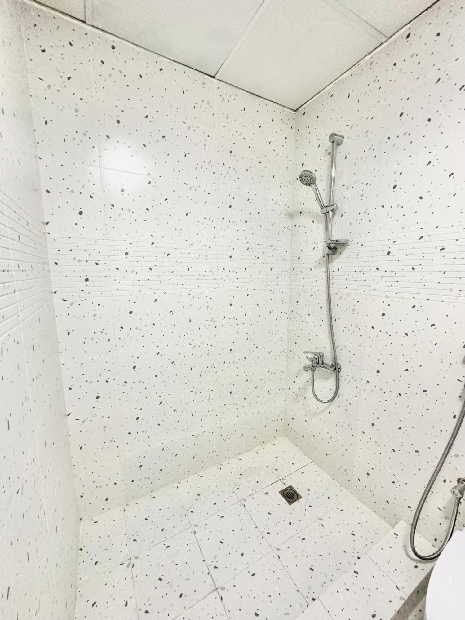Dari Hotel Дубай Екстериор снимка
